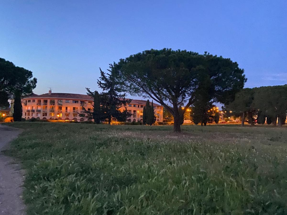 Residence Ste Croix Fréjus Dış mekan fotoğraf